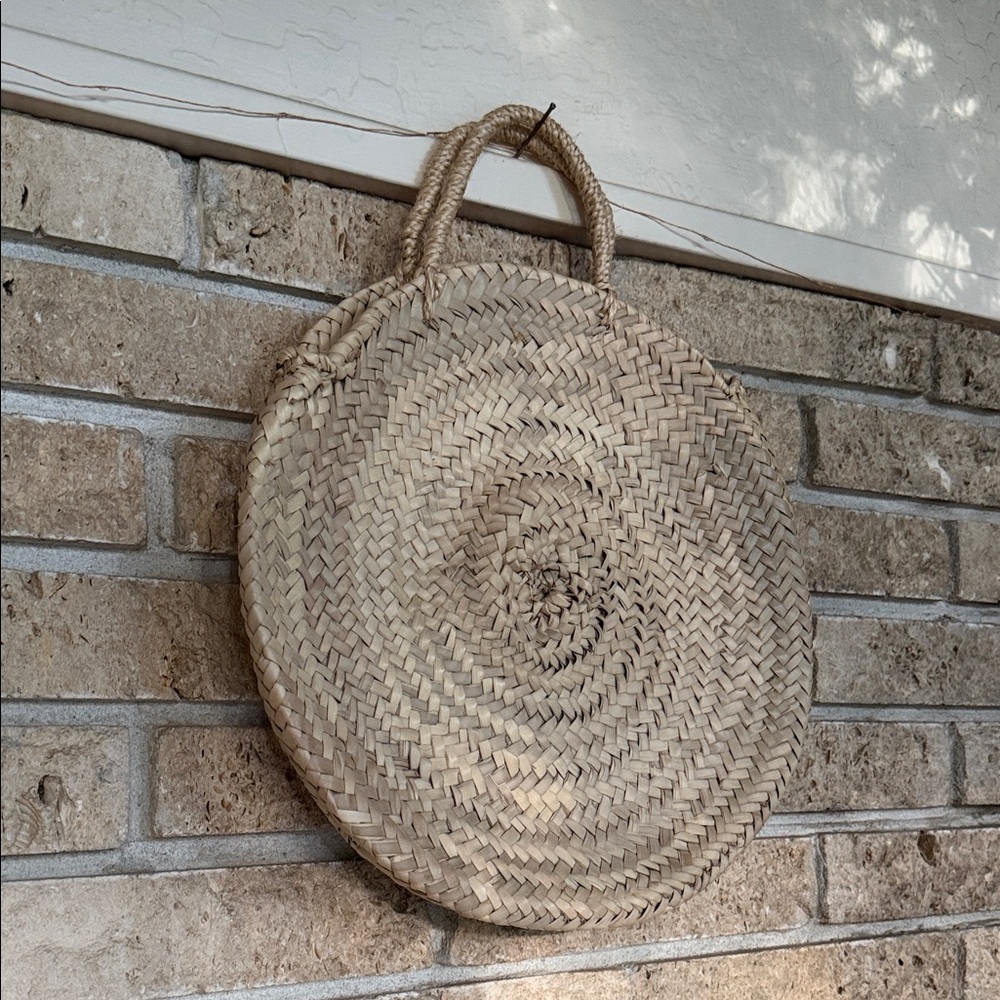 Socco Designs San Diego beach bag, woven palm leaves, sisal cord handle,
13"